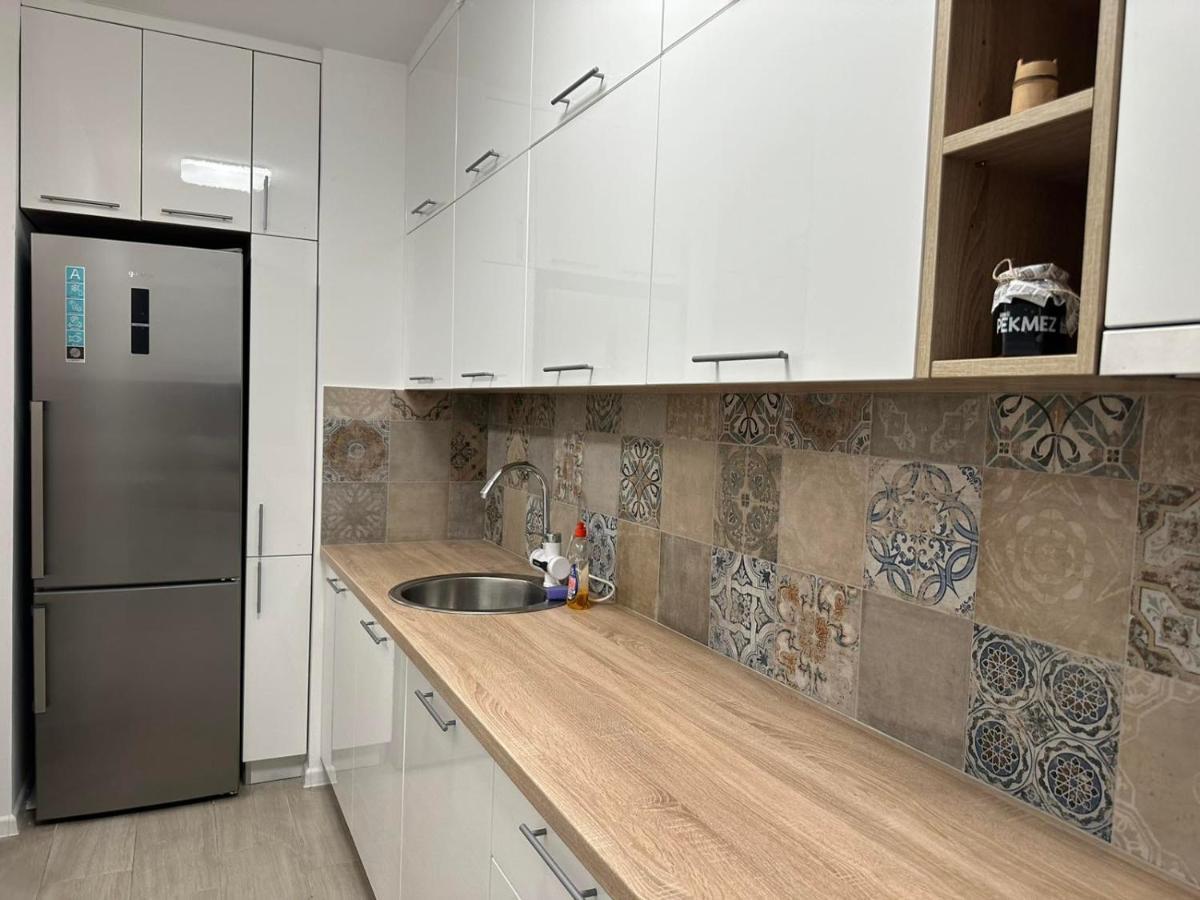 Novoureden Stan U Vitezu Apartment Exterior foto
