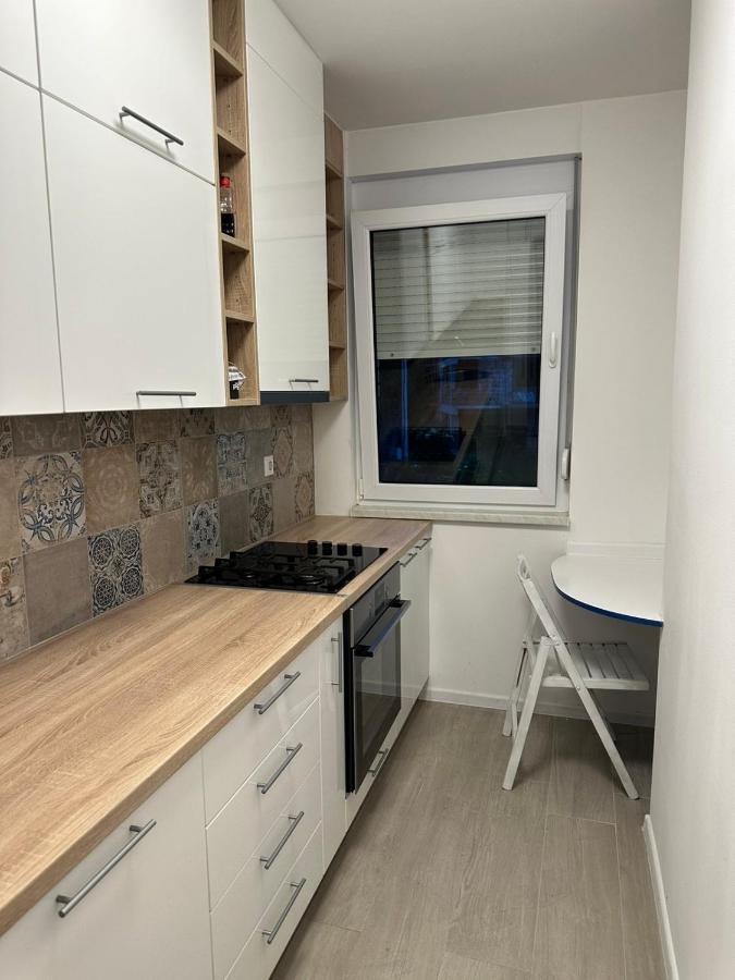 Novoureden Stan U Vitezu Apartment Exterior foto