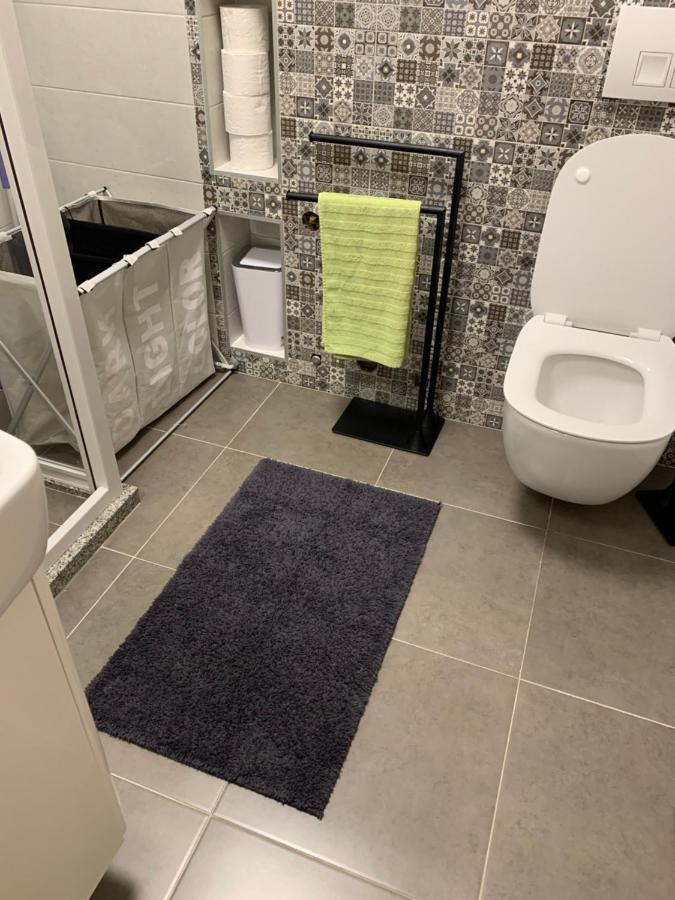 Novoureden Stan U Vitezu Apartment Exterior foto